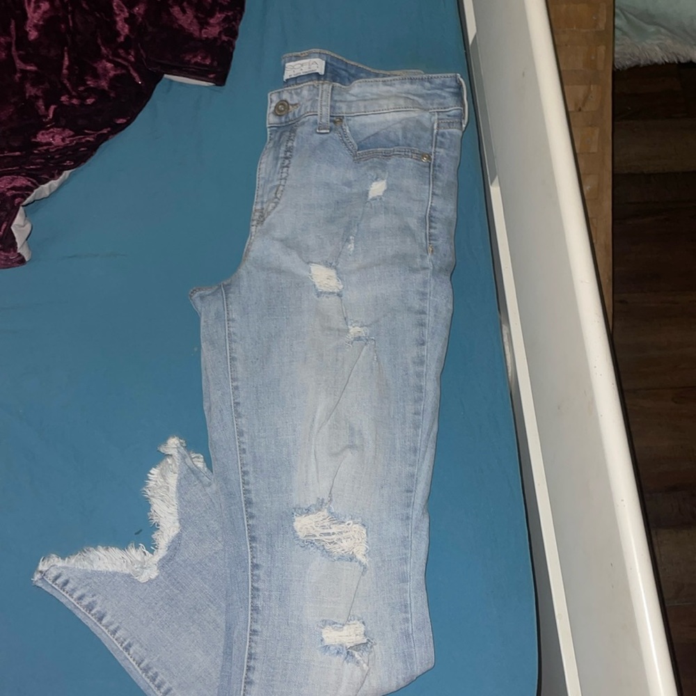 jeans